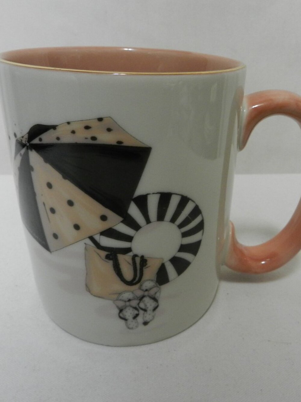 Saks Fifth Avenue Vintage Summer Beach Umbrella Flip Flops Sand Mug Cup